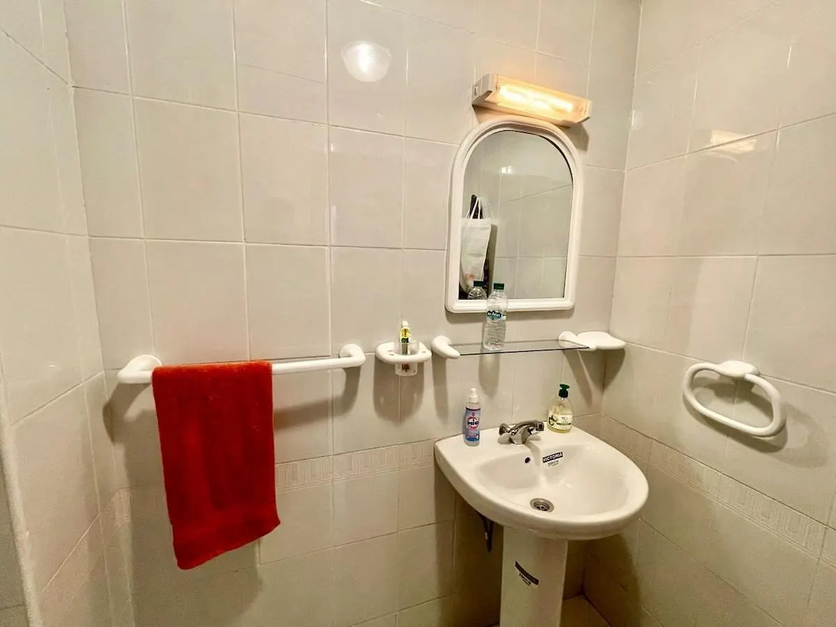 Beautiful Family Apartment With Parking Marakeş